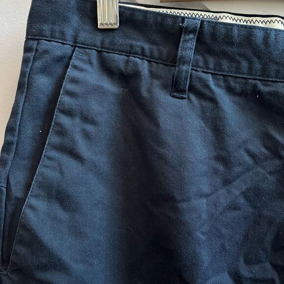 Volcom Corpo Class Navy Flat Front Bermuda Shorts sz 36 - Picture 2 of 7